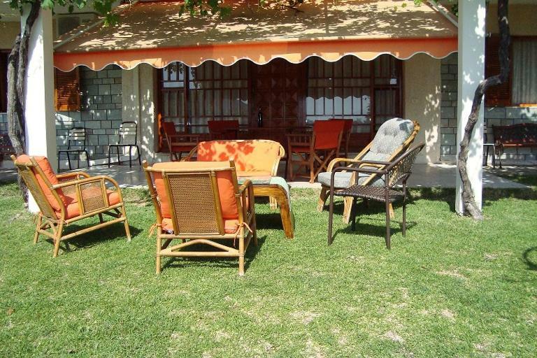 Villa'S Ground Floor Apartment With 60 Qm Swimming Pool Agios Christoforos  Exterior photo